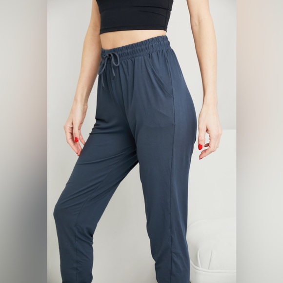 Comfy Drawstring Joggers Pants - Picture 6 of 6